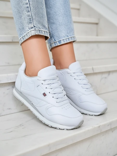 Sneaker Atelier Bianca - Klassische Weiße Damenschuhe