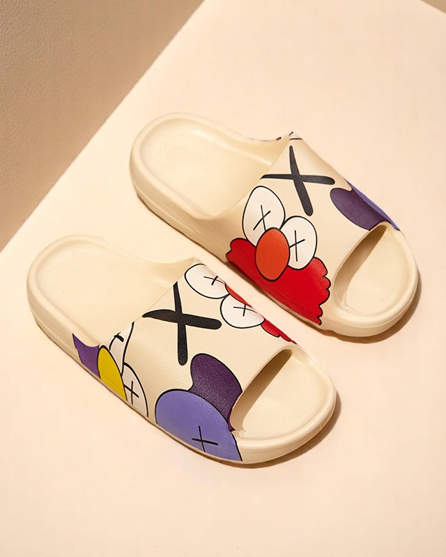 Damen Sandalen Flora Creme Gummi Bequem für den Sommer