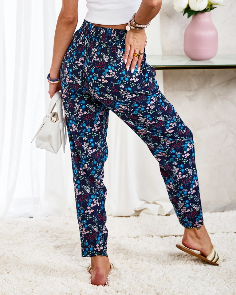 Royalfashion Marineblaue Damen-Stoffhose mit bunten Blumen