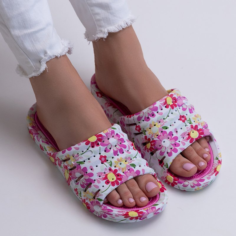 Rosa Gummipantoffeln mit Blumen Leda - Schuhe