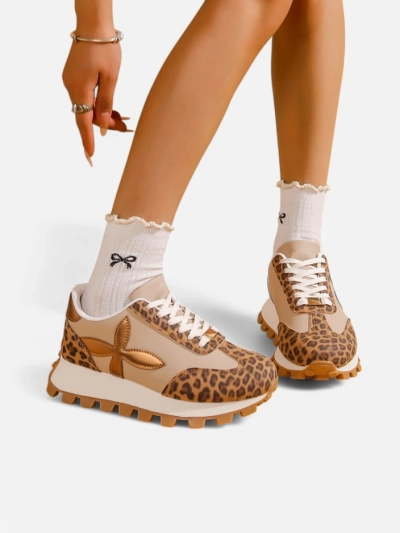 Royalfashion Damen Sport Sneakers auf einer dickeren Sohle Aloqa