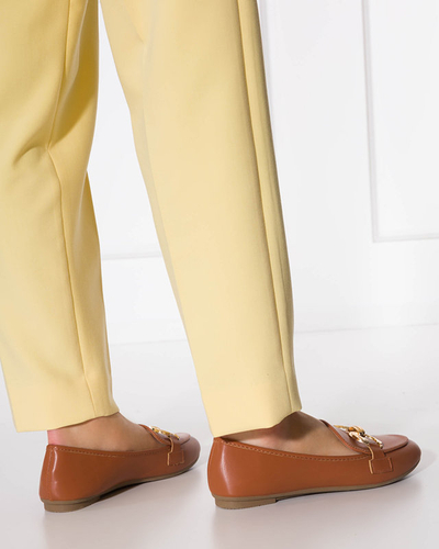 OUTLET Braune Damenmokassins mit Pyolens-Dekoration - Schuhe