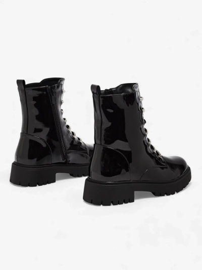 Lackierte Damenstiefeletten mit Schnürung Velmini