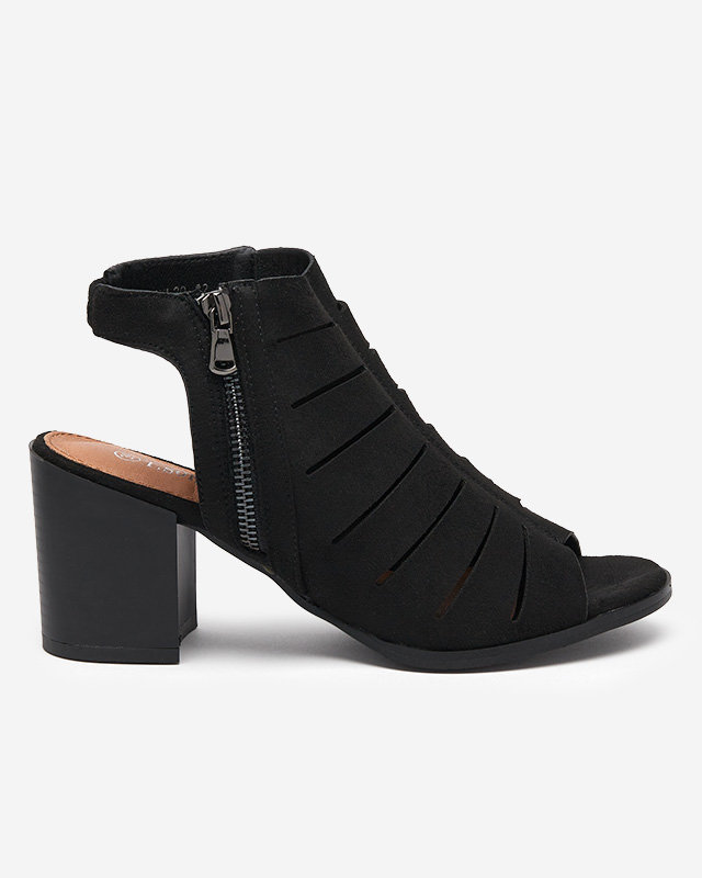 OUTLET Жіночі босоніжки з вирізами чорного кольору Athief- Footwear