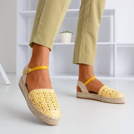 Жовті жіночі еспадрільї з ажурним триумфом - Взуття