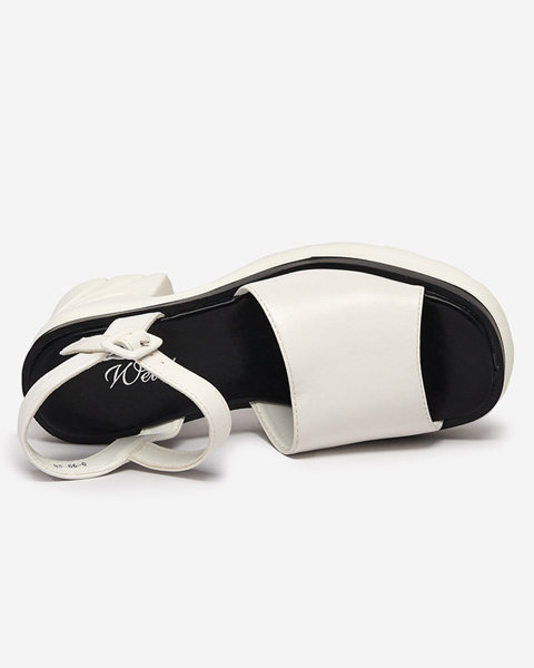Білі жіночі босоніжки на стовпі від Cirota - Взуття
