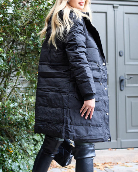 Чорна жіноча довга зимова куртка з синтетичним утеплювачем - Одяг