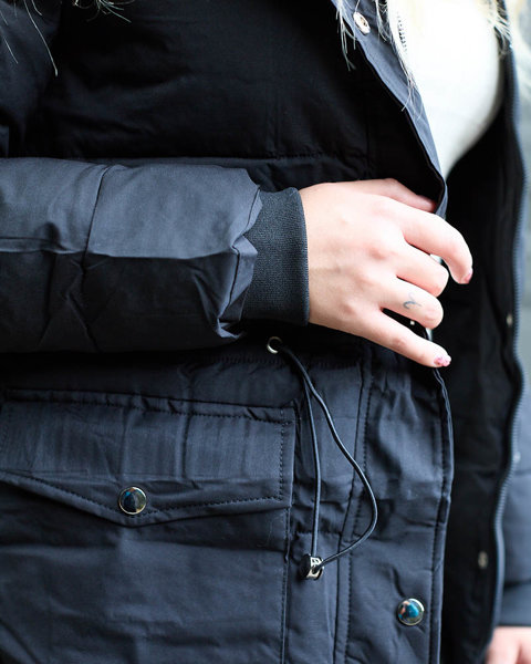 Чорна жіноча довга зимова куртка з синтетичним утеплювачем - Одяг