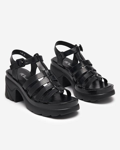 Чорні жіночі босоніжки на підборах Agraves - взуття