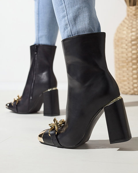 Чорні жіночі черевики на стійкій халяві Elero- Footwear