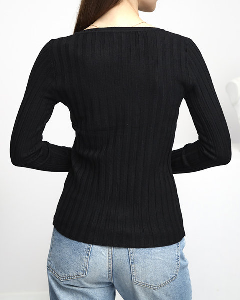 Чорний жіночий светр в рубчик