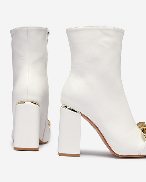 OUTLET Білі жіночі чоботи на високих підборах з золотими прикрасами Amiop- Footwear