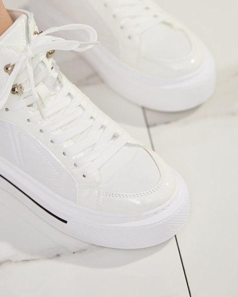OUTLET Білі жіночі спортивні кросівки Asmako- Взуття