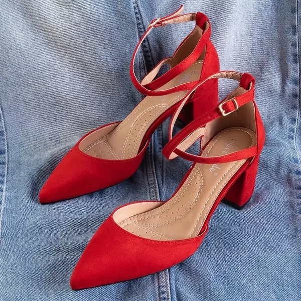 OUTLET Червоні жіночі туфлі Nadie - Взуття