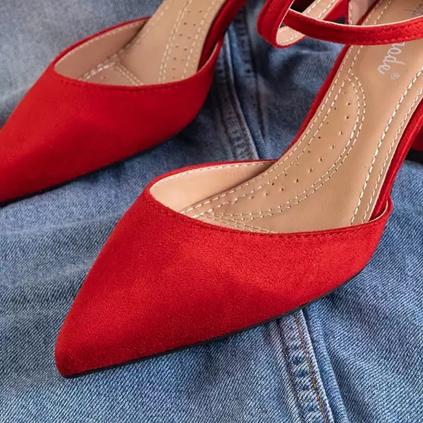 OUTLET Червоні жіночі туфлі Nadie - Взуття