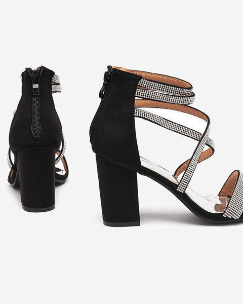 OUTLET Чорні жіночі босоніжки на стійкій ніжці з цирконовими смужками Nitorsi - Взуття