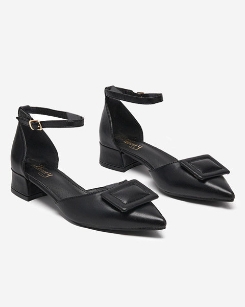 OUTLET Чорні жіночі туфлі на плоскому каблуці Beriji - Туфлі