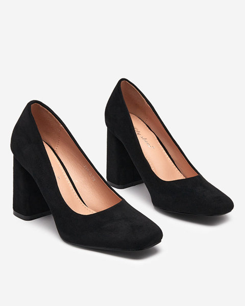 OUTLET Чорні жіночі туфлі з квадратним носком Zerila - Взуття