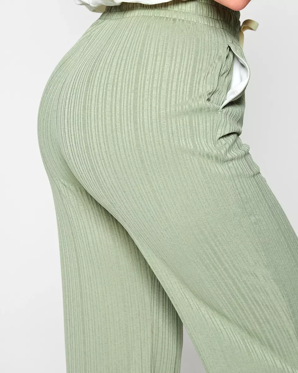 Зелені жіночі широкі брюки в рубчик - Одяг