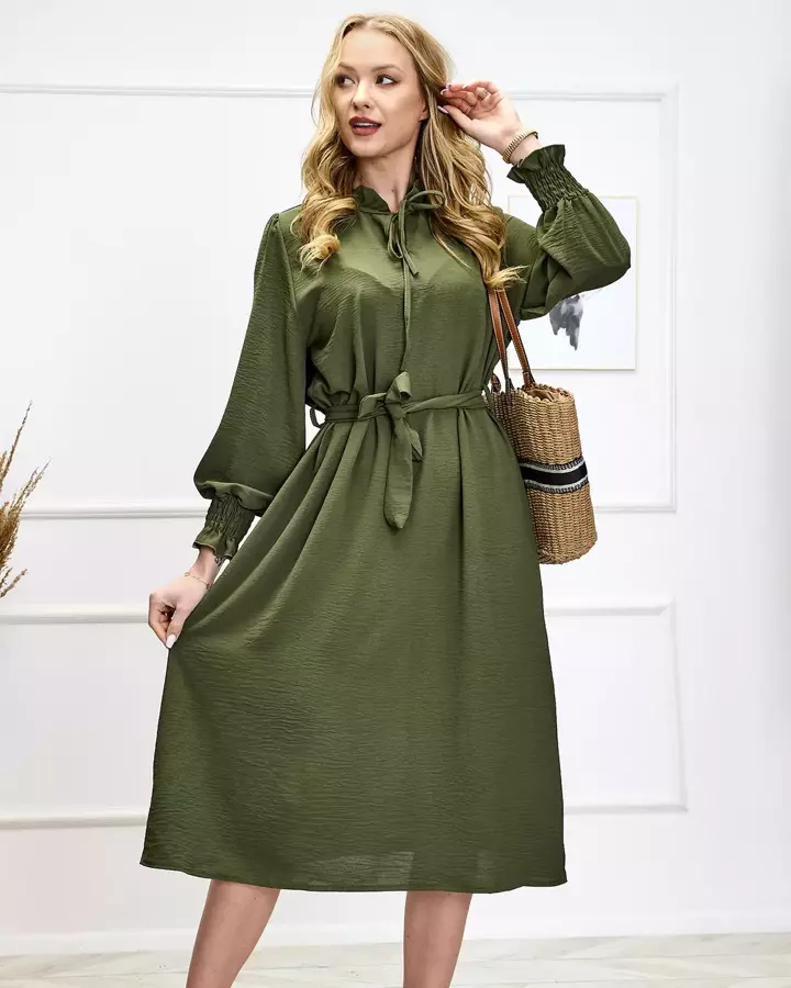 Жіноча довга сукня із зав'язкою на талії оливкового кольору - Одяг