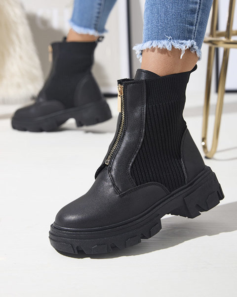 Жіночі чорні черевики на плоскому каблуці Gertoo- Взуття