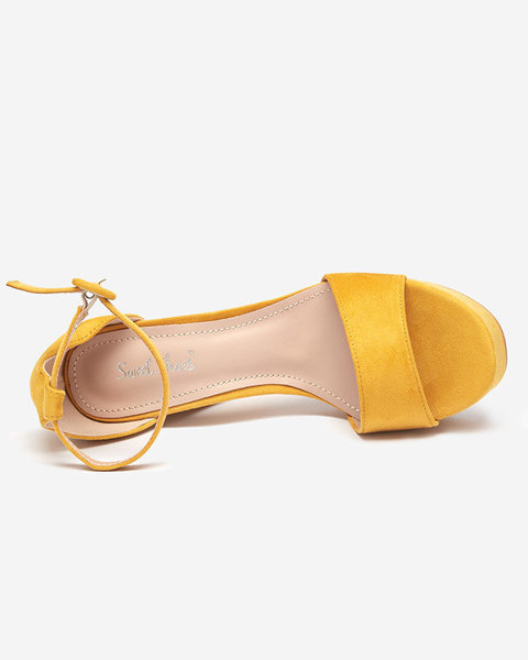 Жовті жіночі босоніжки на високій стійкі Berisek - Взуття